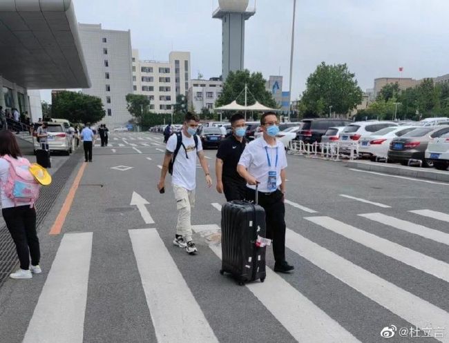 亚洲制服一区
